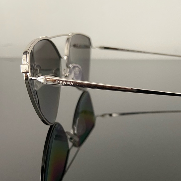 Prada Sunglasses - Picture 4 of 10